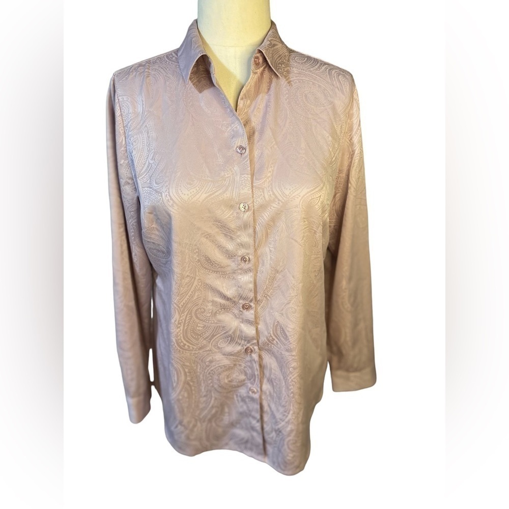 CHICO’S | Pink Paisley Silky Soft Satin Button Down Blouse size 1